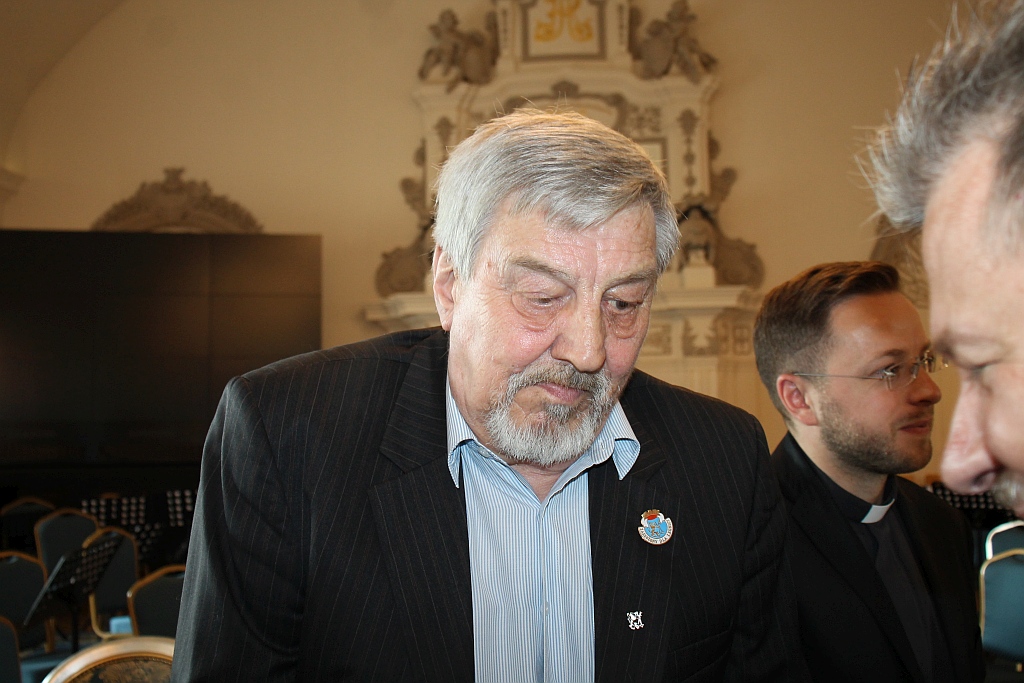 Waldemar Krzystek honorowym obywatelem Legnicy           

