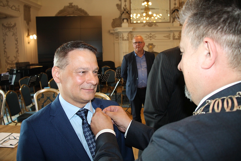 Waldemar Krzystek honorowym obywatelem Legnicy           
