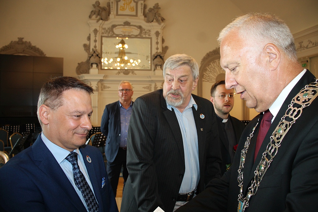Waldemar Krzystek honorowym obywatelem Legnicy           
