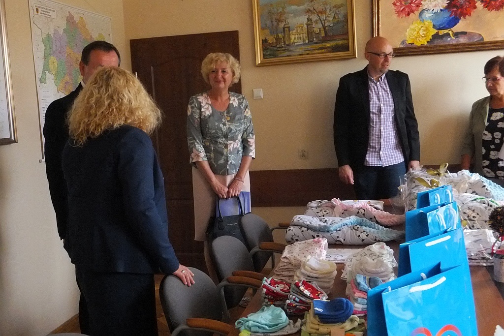 Piękne prezenty dla najmłodszych pacjentów legnickiego szpitala