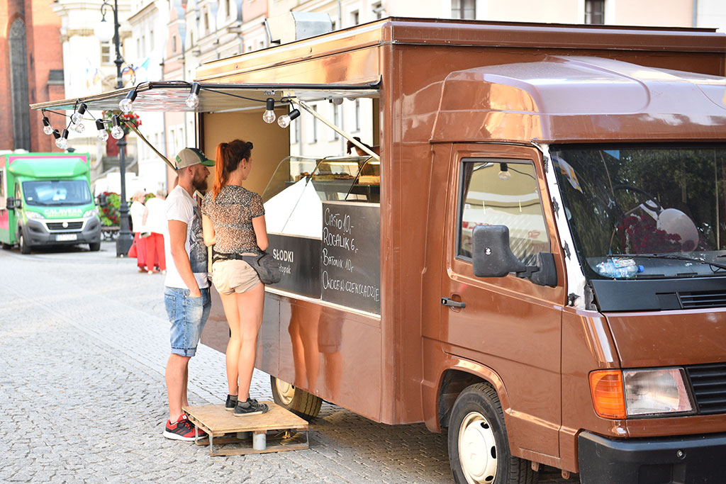 Food Trucki po raz kolejny opanowały satyrykonowy Rynek