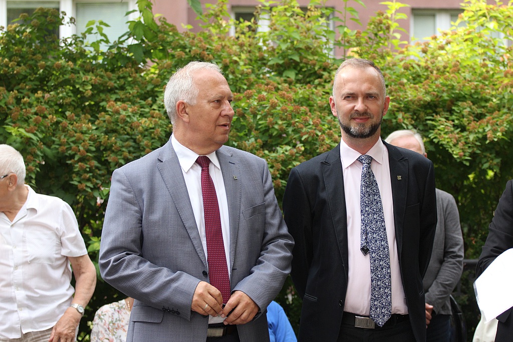 Zbigniew Woźniak laueatem nagordy Grand Prix Satyrykonu