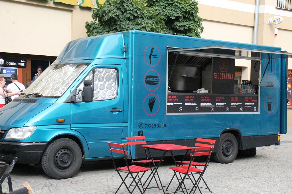 Food Trucki po raz kolejny opanowały satyrykonowy Rynek