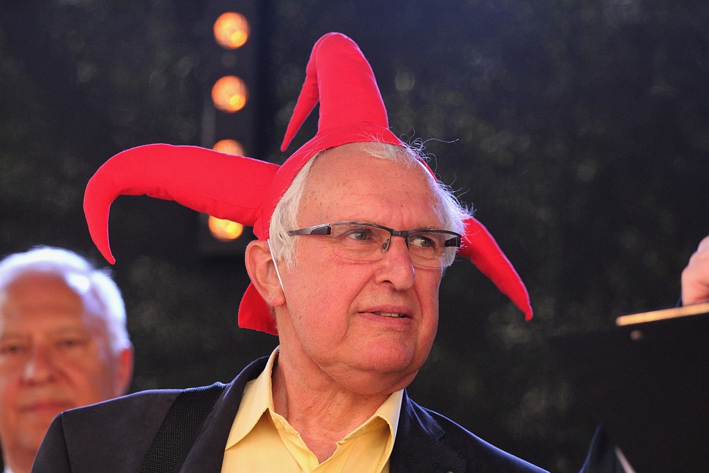 Zbigniew Woźniak laueatem nagordy Grand Prix Satyrykonu