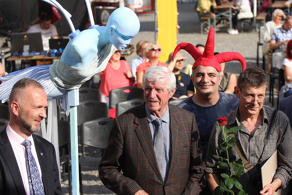 Zbigniew Woźniak laueatem nagordy Grand Prix Satyrykonu