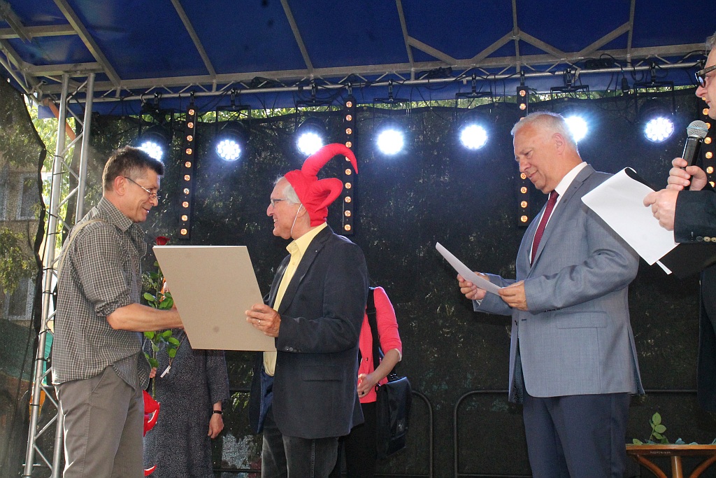 Zbigniew Woźniak laueatem nagordy Grand Prix Satyrykonu