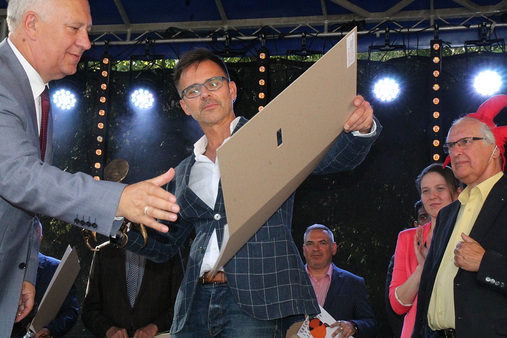 Zbigniew Woźniak laueatem nagordy Grand Prix Satyrykonu