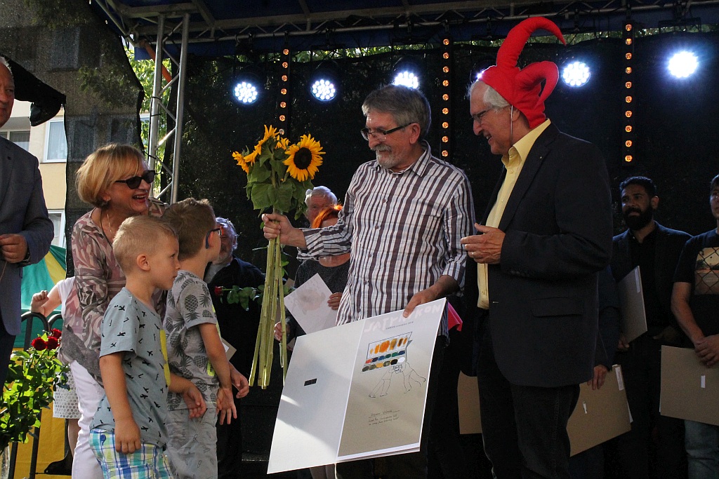Zbigniew Woźniak laueatem nagordy Grand Prix Satyrykonu