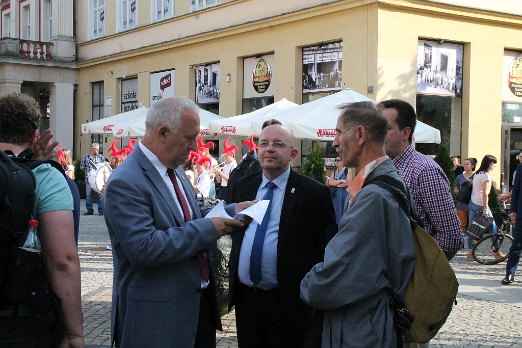 Zbigniew Woźniak laueatem nagordy Grand Prix Satyrykonu