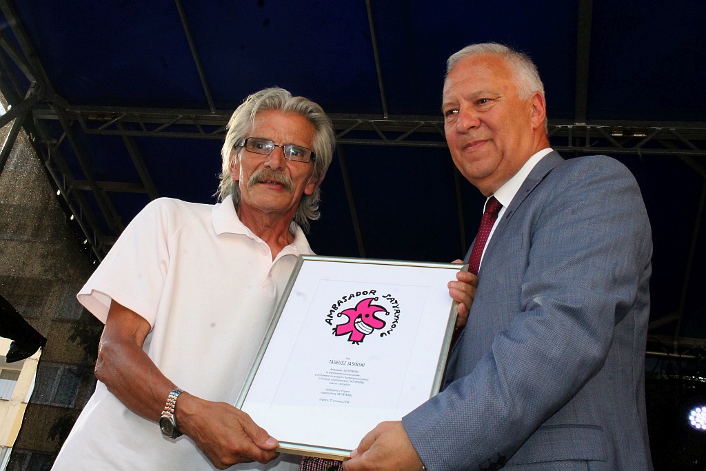 Zbigniew Woźniak laueatem nagordy Grand Prix Satyrykonu