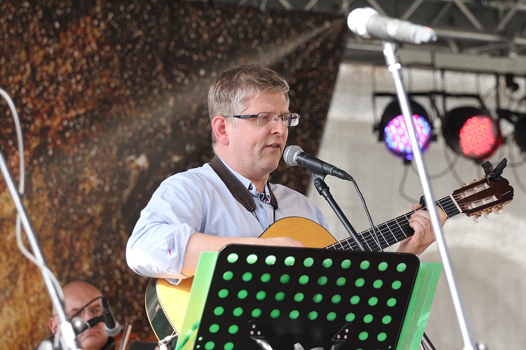 Koncert uwielbienia na zakończenie ewangelizacji Legnicy