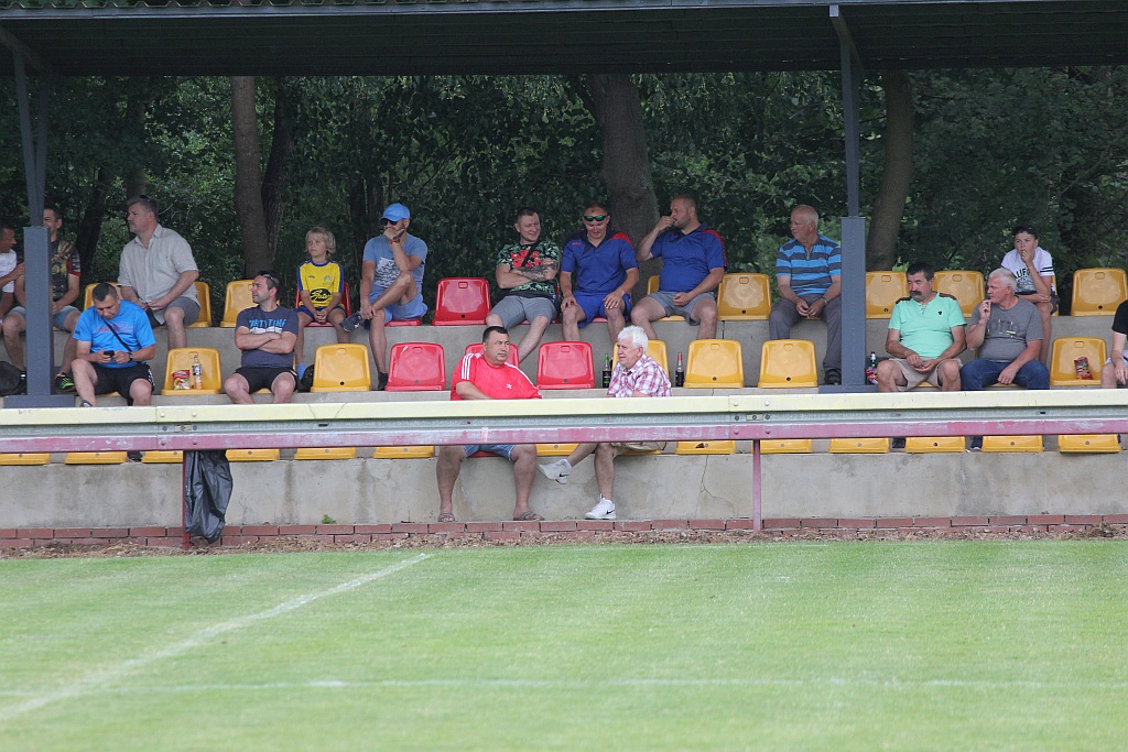 KS Winnica awansował do Klasy A. Zadecydowały rzuty karne!