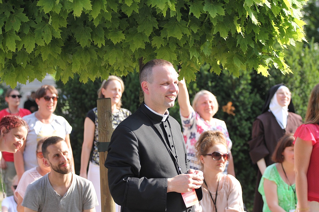 Koncert uwielbienia na zakończenie ewangelizacji Legnicy