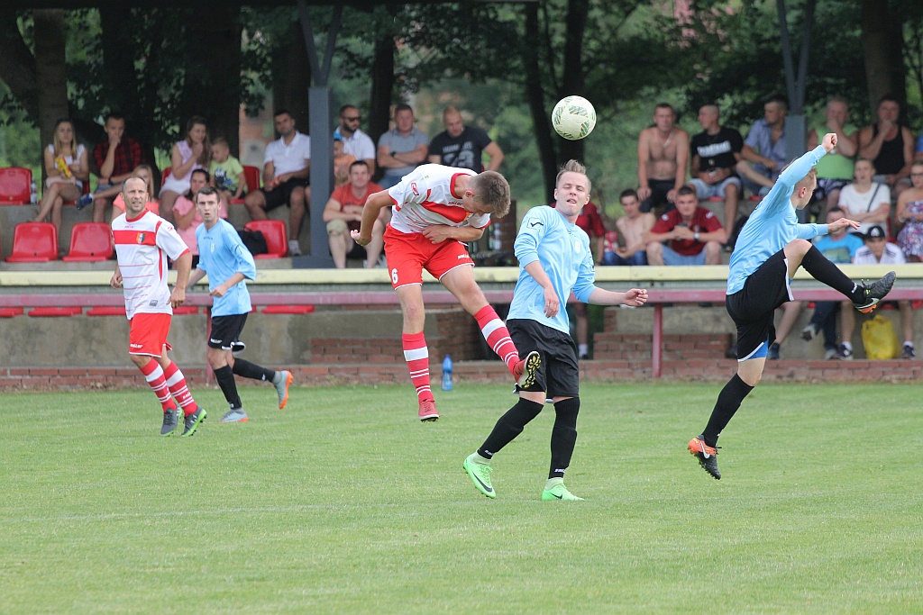 KS Winnica awansował do Klasy A. Zadecydowały rzuty karne!