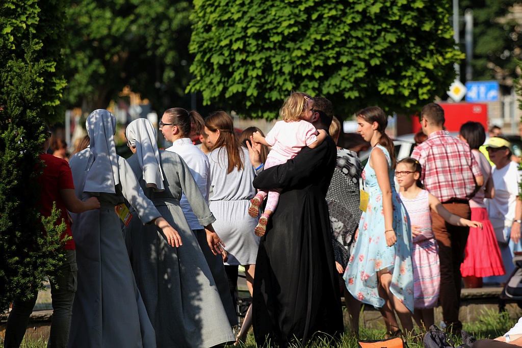 Koncert uwielbienia na zakończenie ewangelizacji Legnicy