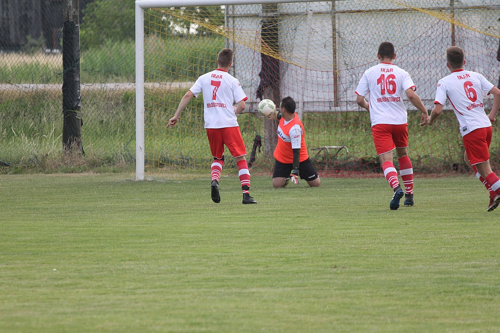 KS Winnica awansował do Klasy A. Zadecydowały rzuty karne!