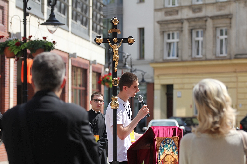 Ewangelizacja miasta pod hasłem „W Mocy Ducha”          

