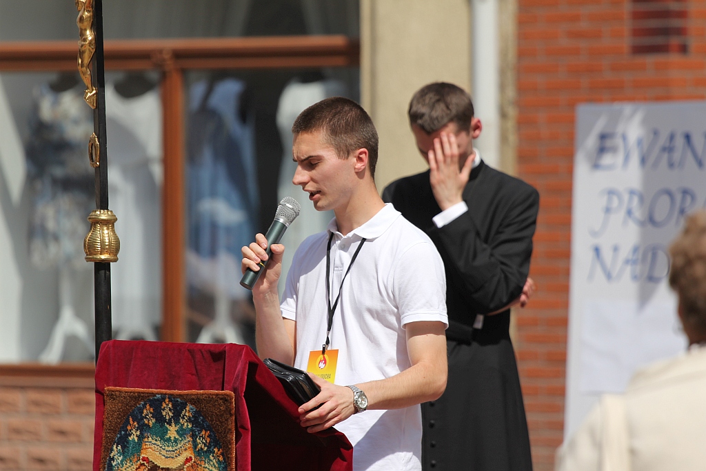 Ewangelizacja miasta pod hasłem „W Mocy Ducha”          

