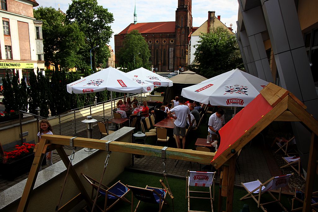 Legnica kibicuje - mundialowe kibicowanie w Hotelu Qubus