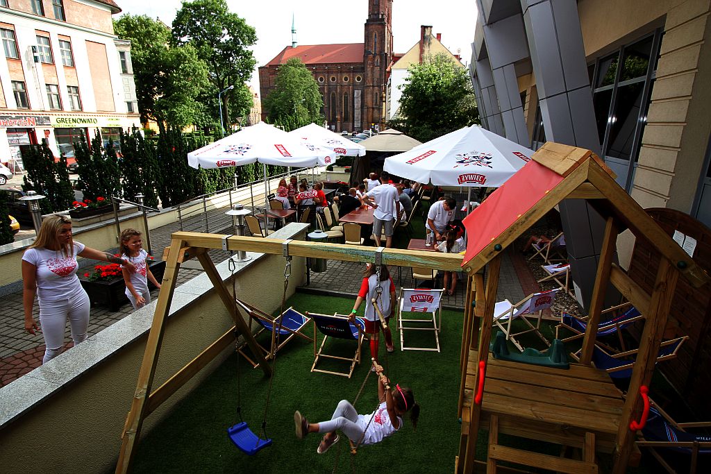 Legnica kibicuje - mundialowe kibicowanie w Hotelu Qubus