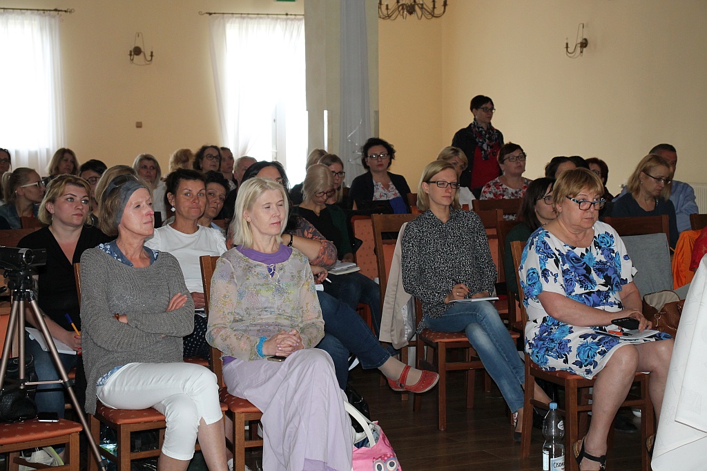 Konferencja poświęcona problematyce autyzmu odbyła się w Legnicy