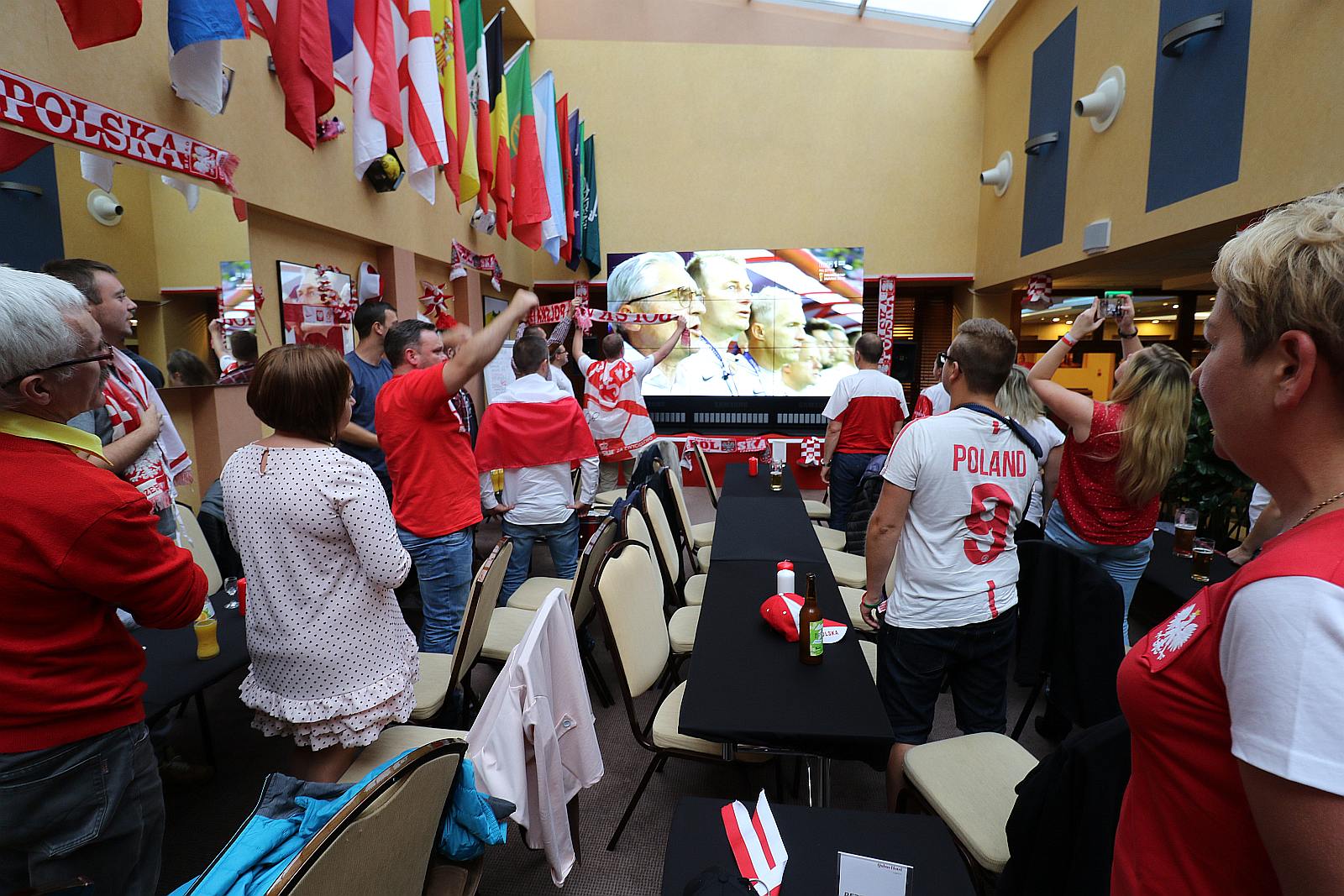 Legnica kibicuje - Mundial 2018, kibicowanie w Hotelu Qubus