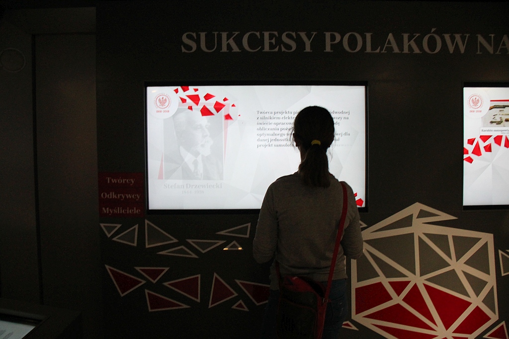 Mobilne Muzeum Stulecia Odzyskania Niepodległości jest w Legnicy