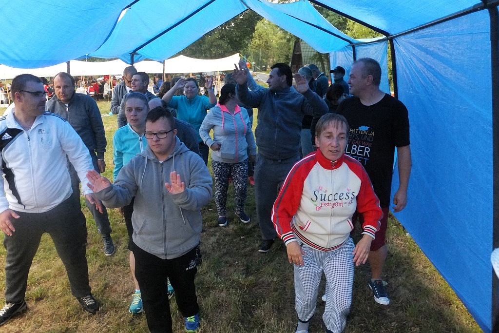 Niepełnosprawnym nawet deszcz nie przerwał dobrej zabawy