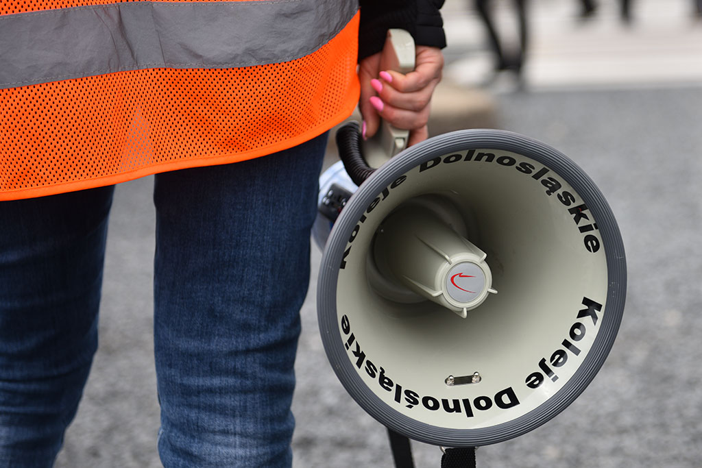Tłumy na drugim dniu otwartym Kolei Dolnośląskich