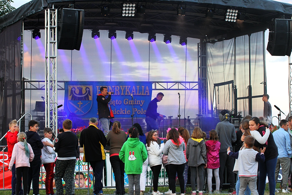 Piękni i Młodzi dali koncert na zakończenie Henrykaliów