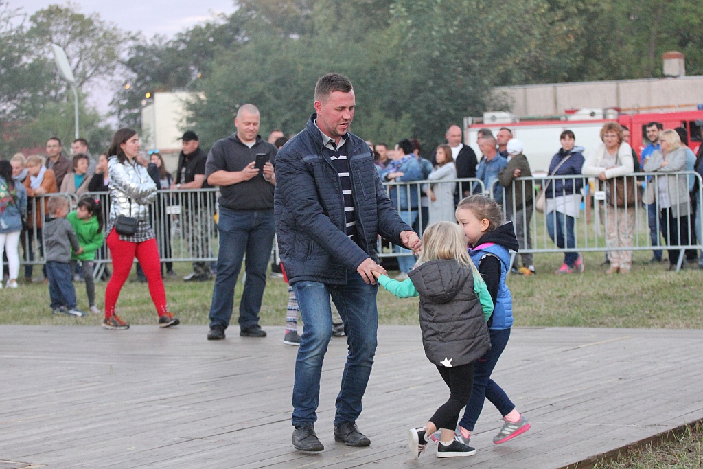 Piękni i Młodzi dali koncert na zakończenie Henrykaliów