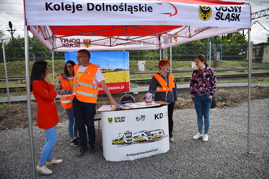Tłumy na drugim dniu otwartym Kolei Dolnośląskich