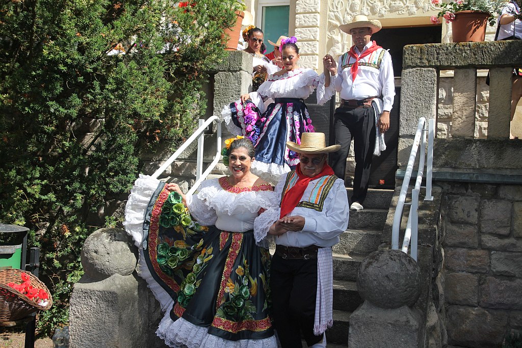Koncert Zespołu Folklorystycznego z Kolumbii w DPS w Legnicy