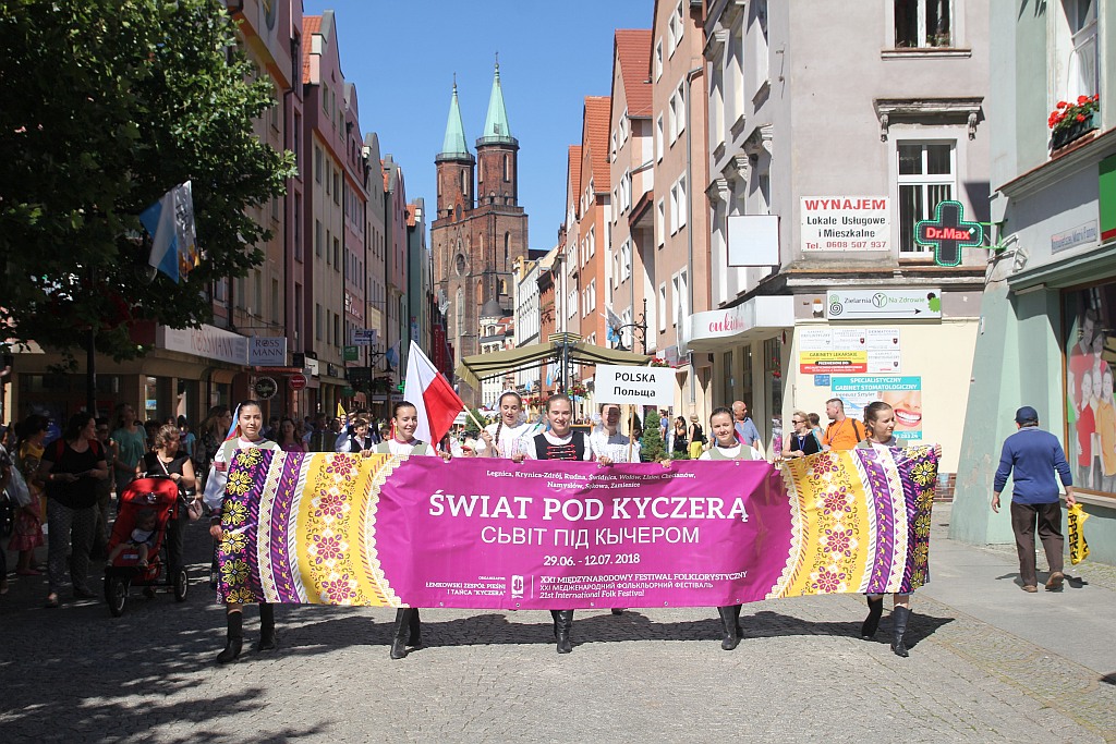 Przez Legnicę przeszedł barwny folklorystyczny korowód