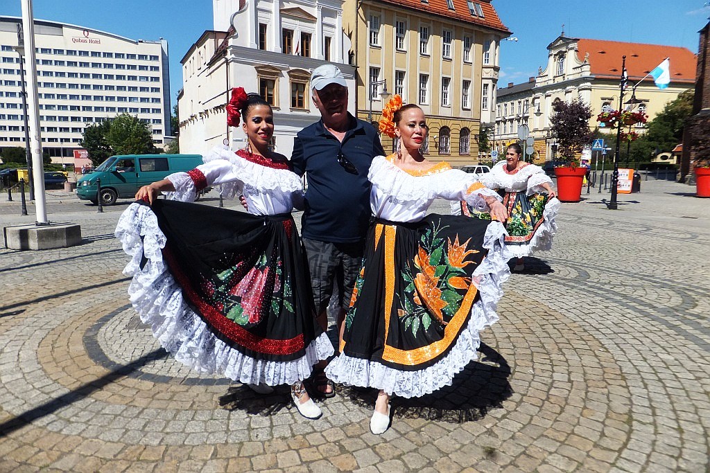 „Kyczera” - międzynarodowe święto tańca i śpiewu w Legnicy