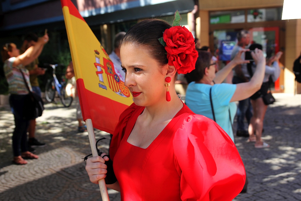 Przez Legnicę przeszedł barwny folklorystyczny korowód