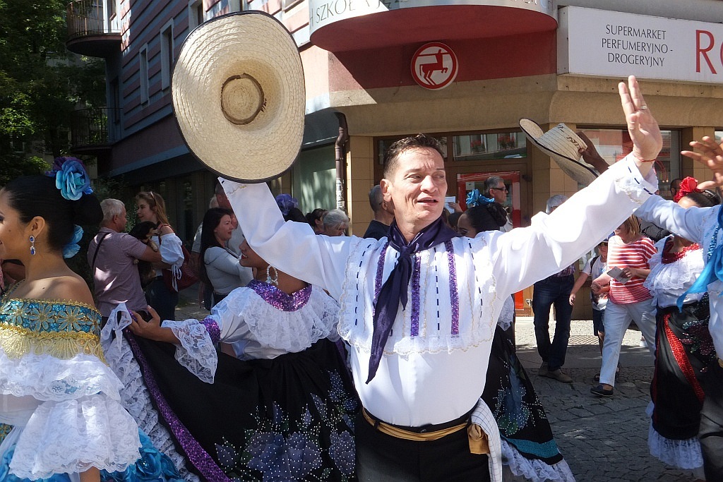 „Kyczera” - międzynarodowe święto tańca i śpiewu w Legnicy
