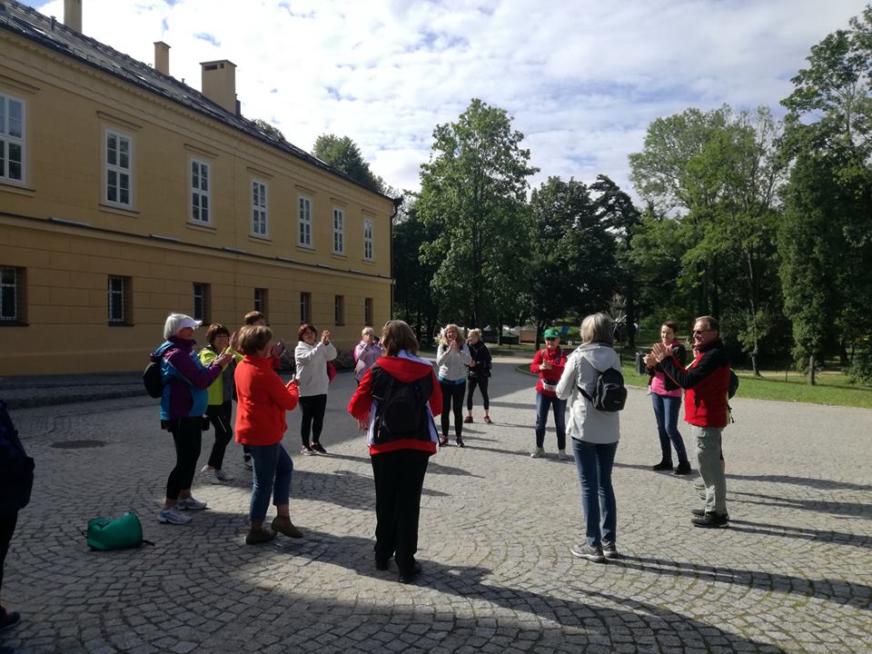 Drapiki i Pasjonaci Nordic Walking zatańczyli ze Śląskiem