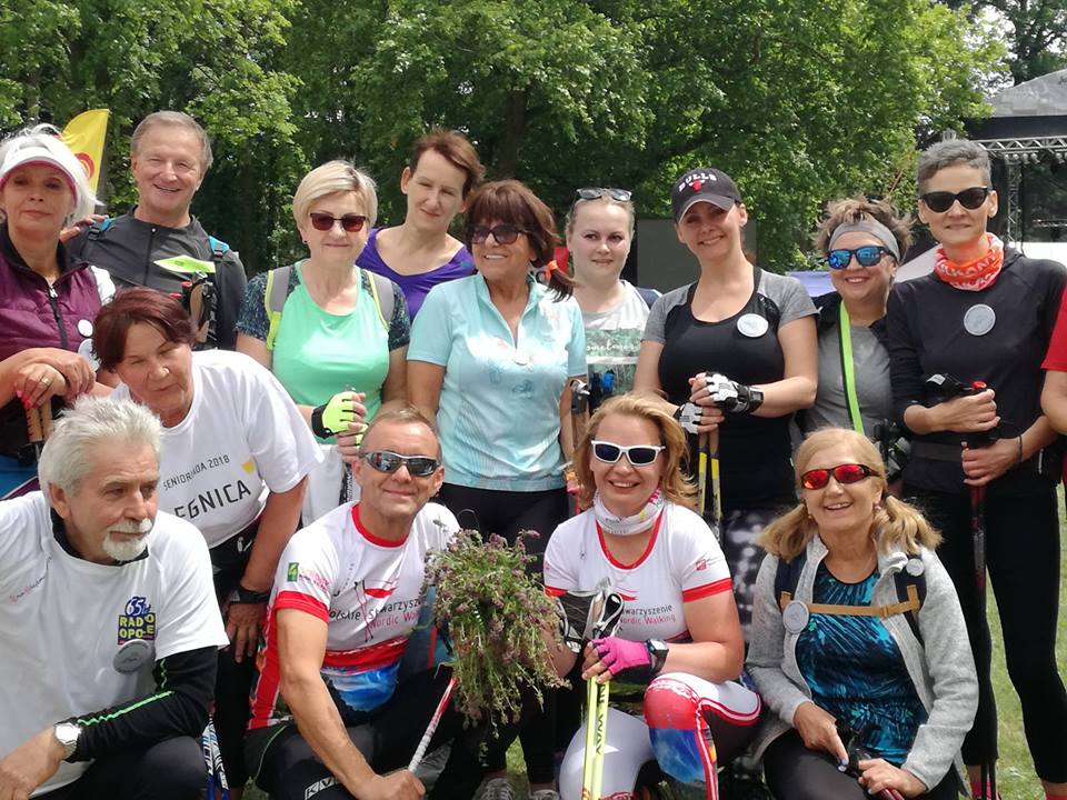 Drapiki i Pasjonaci Nordic Walking zatańczyli ze Śląskiem