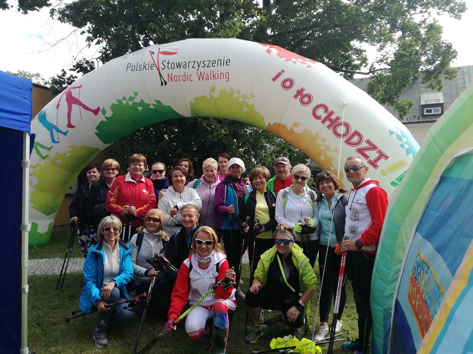 Drapiki i Pasjonaci Nordic Walking zatańczyli ze Śląskiem