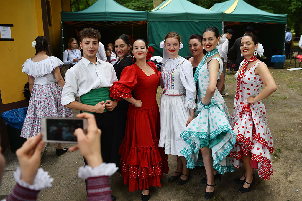 Barwny, międzynarodowy koncert w parkowym amfiteatrze