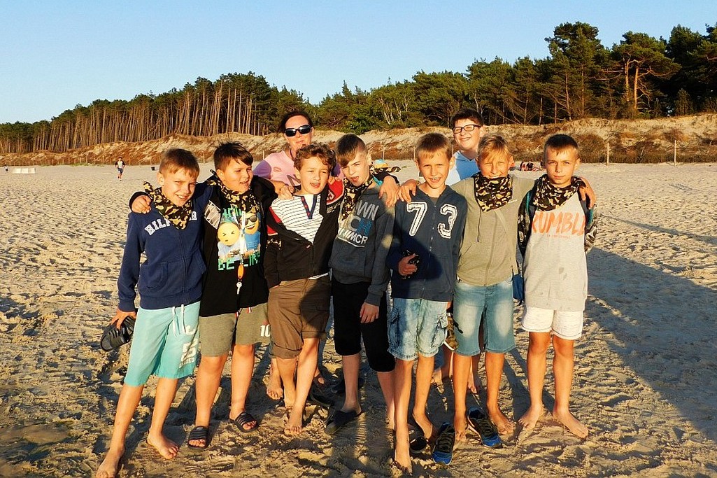 Nie narzekają na nudę uczestnicy obozu letniego w Dźwirzynie