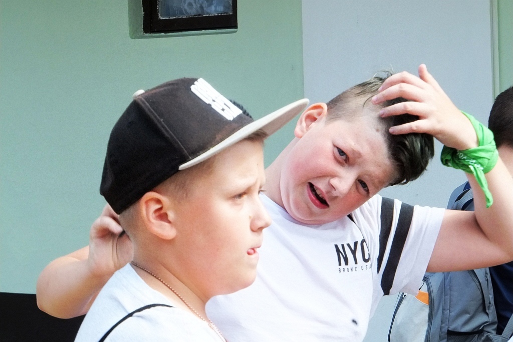 Nie narzekają na nudę uczestnicy obozu letniego w Dźwirzynie