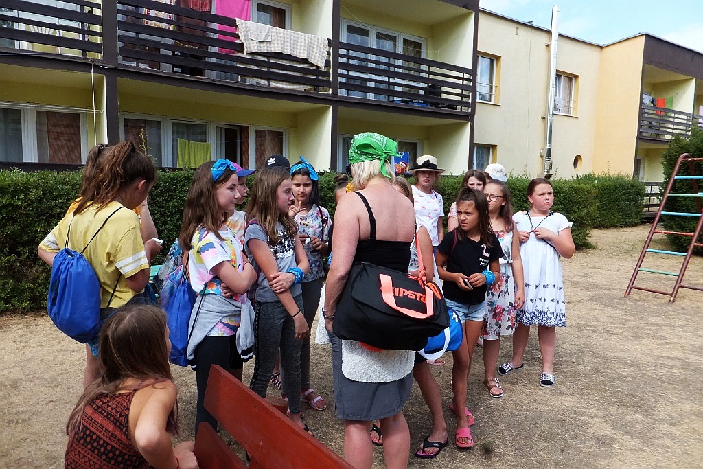 Nie narzekają na nudę uczestnicy obozu letniego w Dźwirzynie