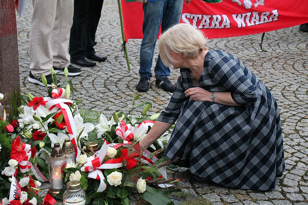 75. rocznica rzezi wołyńskiej. Uroczystość na pl. Sybiraków
