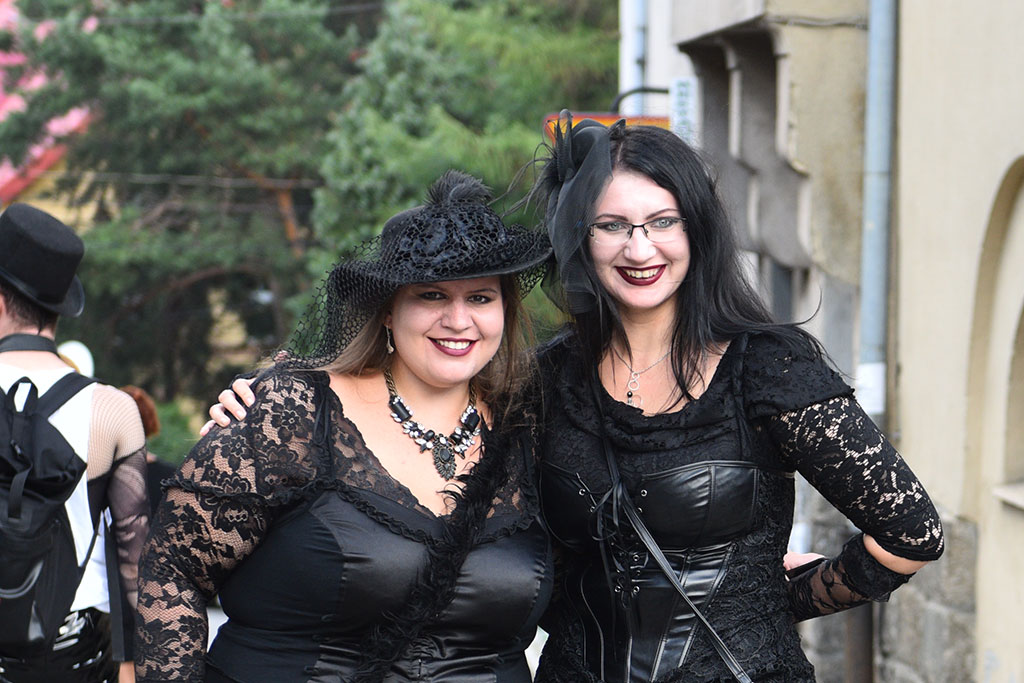 Trwa święto miłośników muzyki gotyckiej Castle Party
