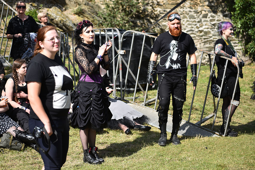 Trwa święto miłośników muzyki gotyckiej Castle Party