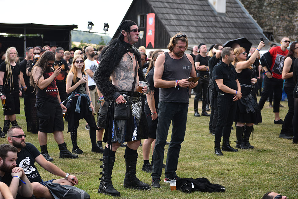 Trwa święto miłośników muzyki gotyckiej Castle Party