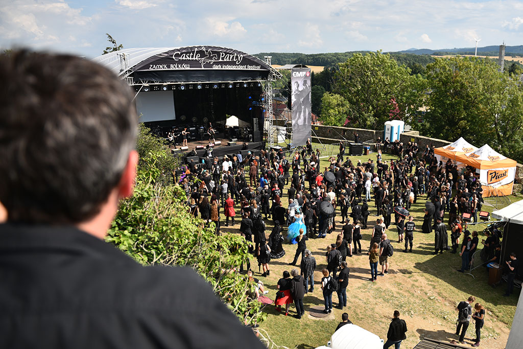 Trwa święto miłośników muzyki gotyckiej Castle Party