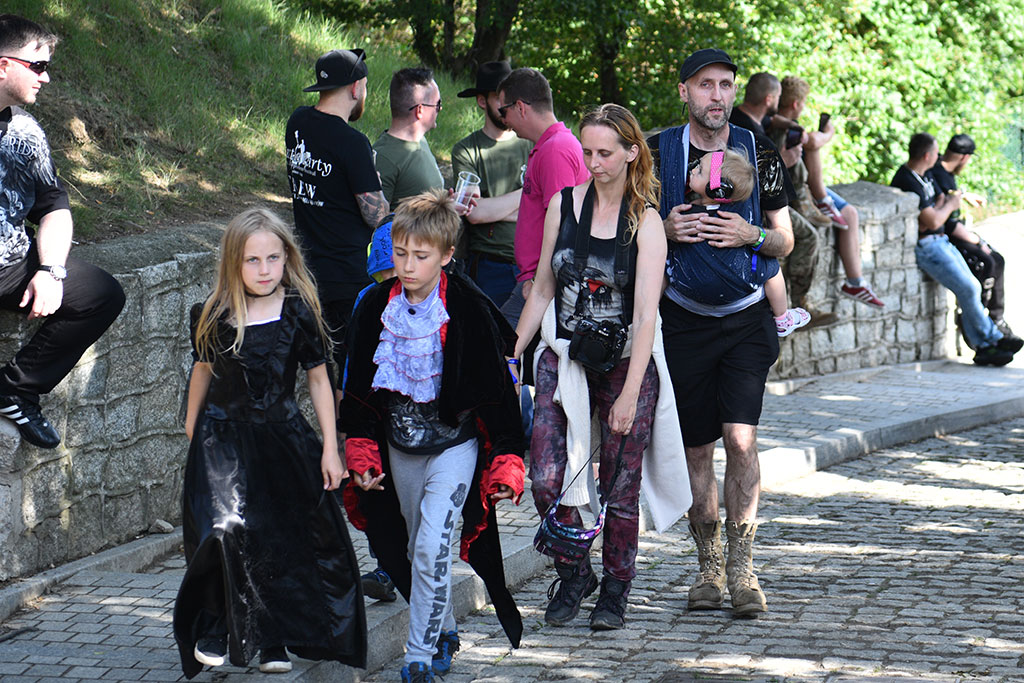 Trwa święto miłośników muzyki gotyckiej Castle Party